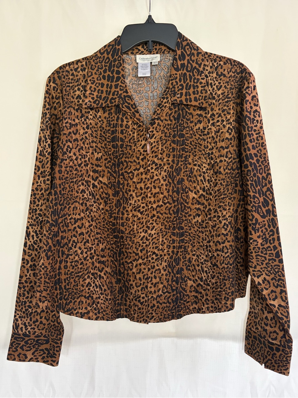Coldwater Creek Brown and Black Leopard-Print blouse jacket with zi closure.